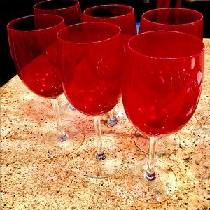Set of 6 festive wine glasses
